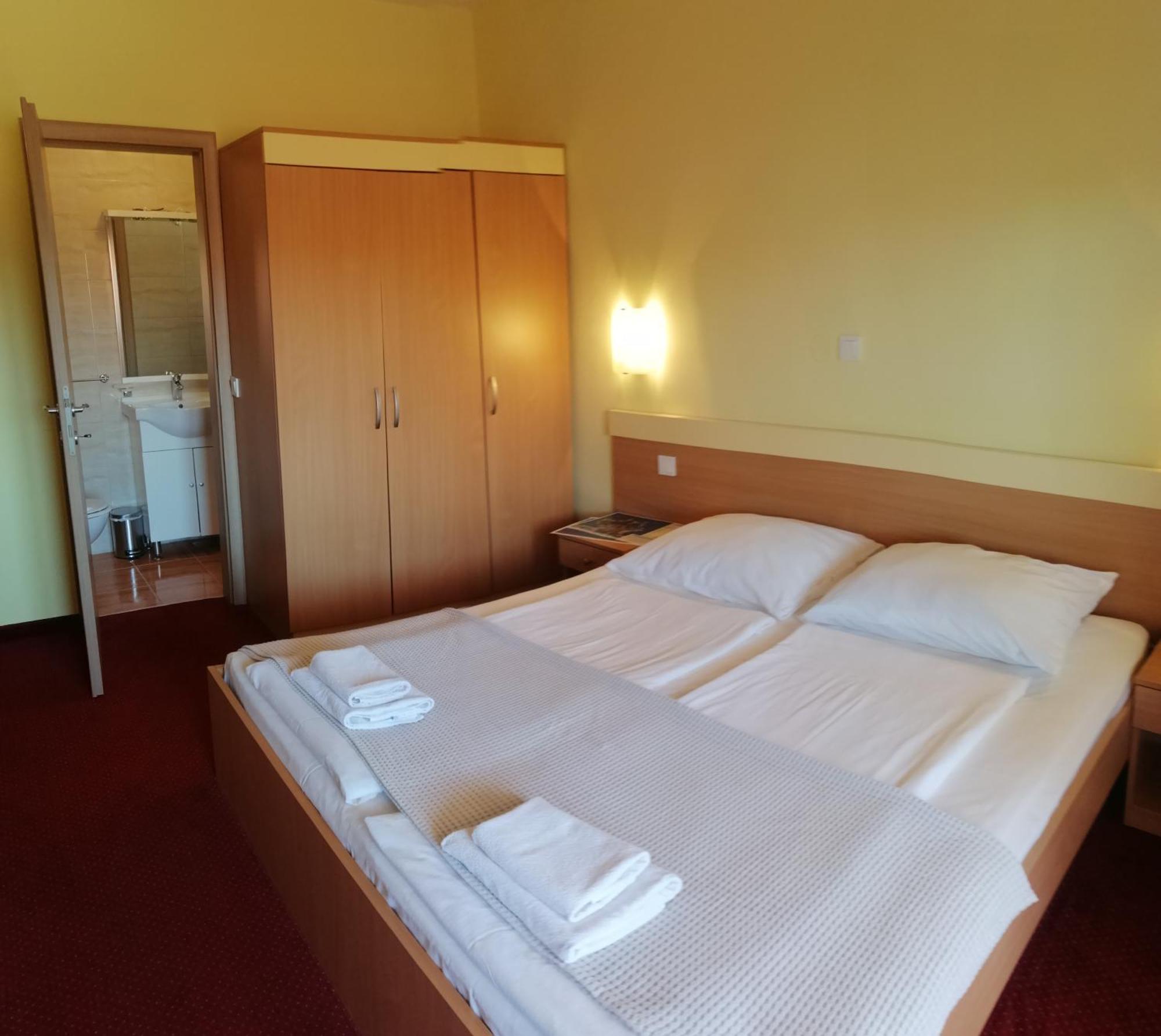 Apartmani Simon Lopar Kamer foto
