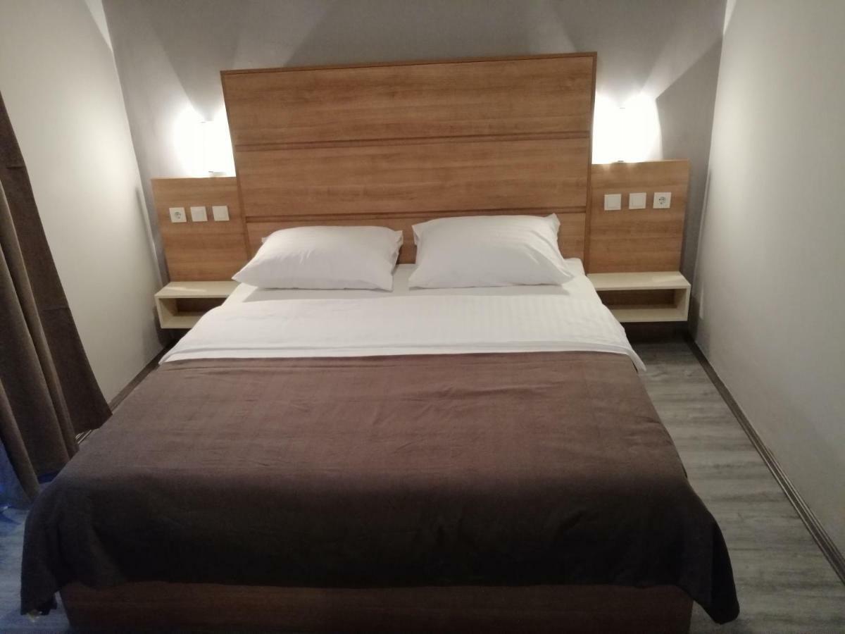 Apartmani Simon Lopar Buitenkant foto